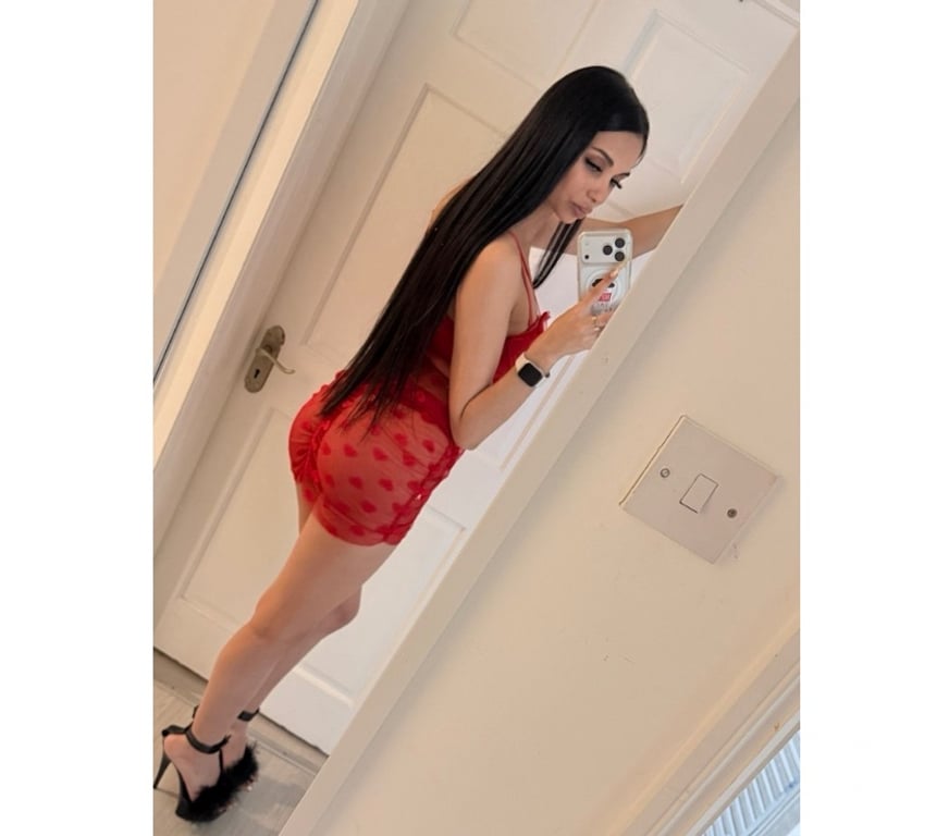 Escorts East London Redbridge - Photos for 🔥NO RUSH SERVICE💕LORA💕PARTY GIRL