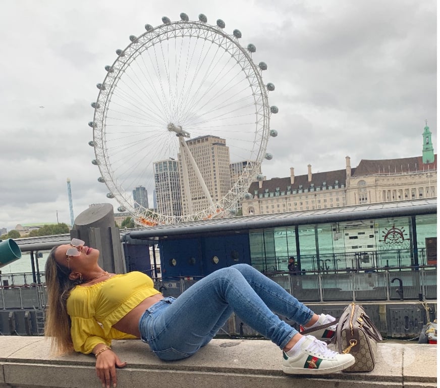 Trans Escorts Reading Reading Town Centre - Reading - Photos for Bella Big bum 🇧🇷And big y boobs Brazilian hot