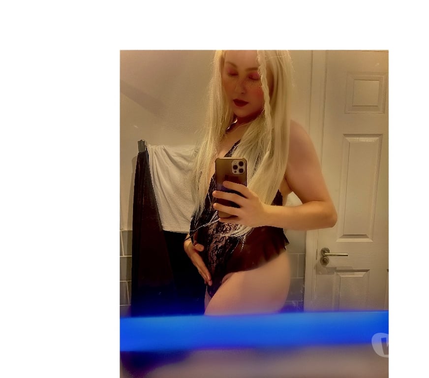 Trans Escorts West Midlands Birmingham - Photos for Video call, online content or outcall meet now 💕