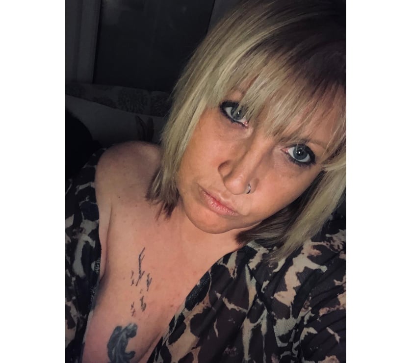  Escorts Hackney East London - Photos for ✨Chelsea, 38✨ Xx -OUTCALL UNTIL 5AM - xX 😈