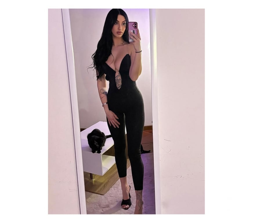 Escorts South Yorkshire Sheffield - Photos for 👉 Friendly & Relaxed Company 🌸 Text Anytime 💫