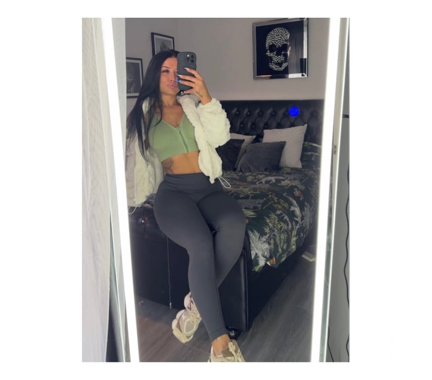 Escorts West Northamptonshire Northampton - West Northamptonshire - Photos for 👉 Friendly & Relaxed Company 🌸 Text Anytime 💫