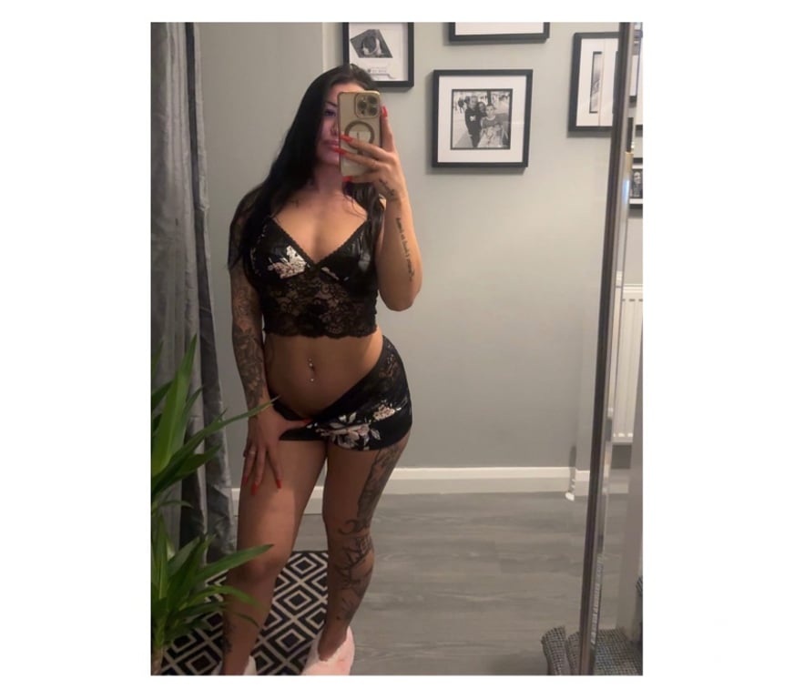 Escorts West Midlands Dudley - Photos for Sweet Brunette 📸 Real Photos | Friendly & Discreet