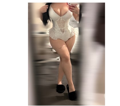  Escorts & Erotic Massage Nottingham City Centre Nottingham - Photos for 🐇🎀 NEW IN TOWN 🌸🎀