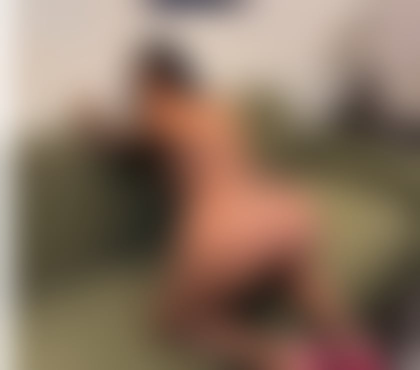 Escorts Canary Wharf Station East London - Photos for Julie party girl 🎉