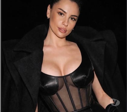 Escorts Worthing Town Centre Worthing - Photos for Leila new girl in town 😍 PARTY🎉 no rush❤️