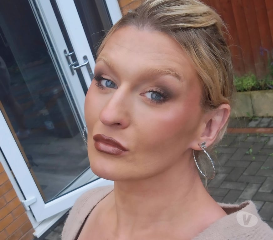 Trans Escorts Derbyshire South Derbyshire - Photos for Trans girl next door