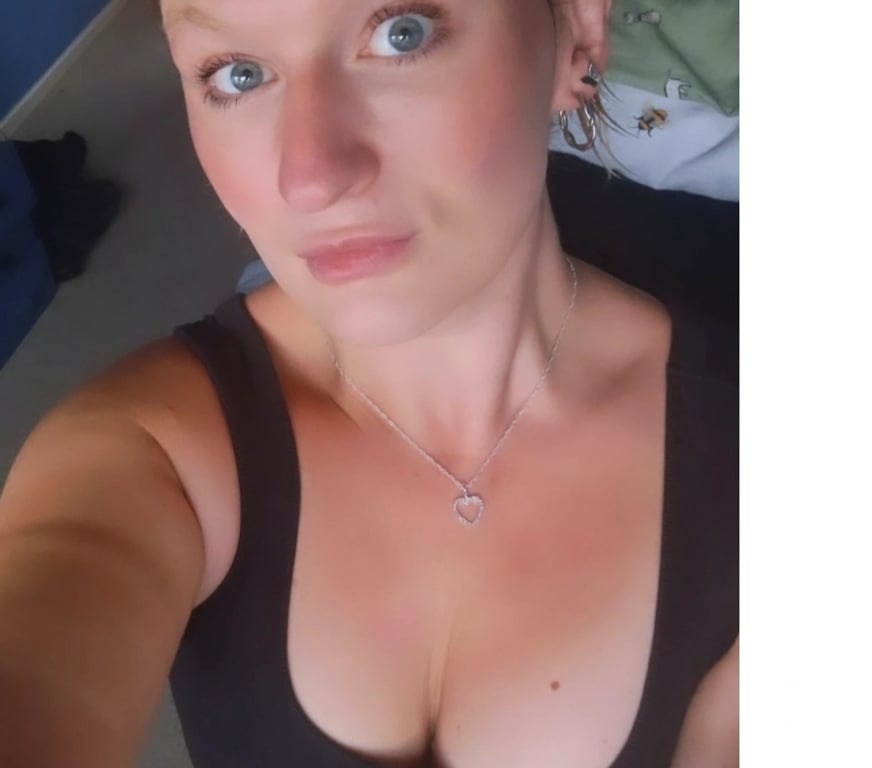 Trans Escorts Derbyshire South Derbyshire - Photos for Trans girl next door