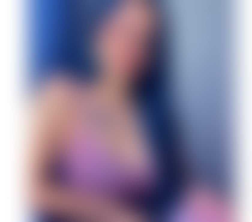 Bella new party girl