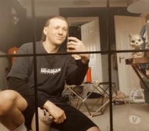 LE3 lad great body CALL ME