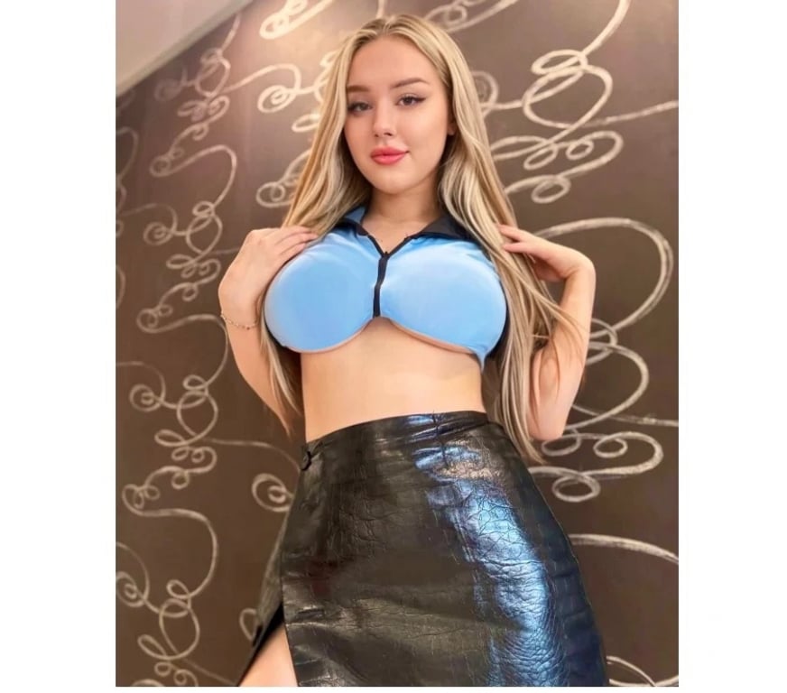 Escorts East London Havering - Photos for Party girl new town 🥰