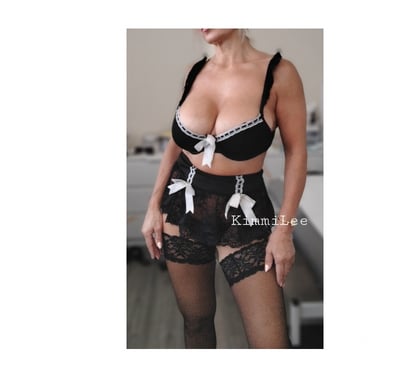 Escorts Bilborough Nottingham - Photos for Kimmi-Lee Busty Exotic Half Thai 34FF M1J25 26 A52 Unwind