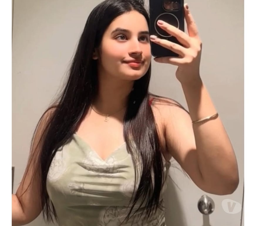 Escorts West Midlands Birmingham - Photos for Hello Bby I m Saba Pakistani