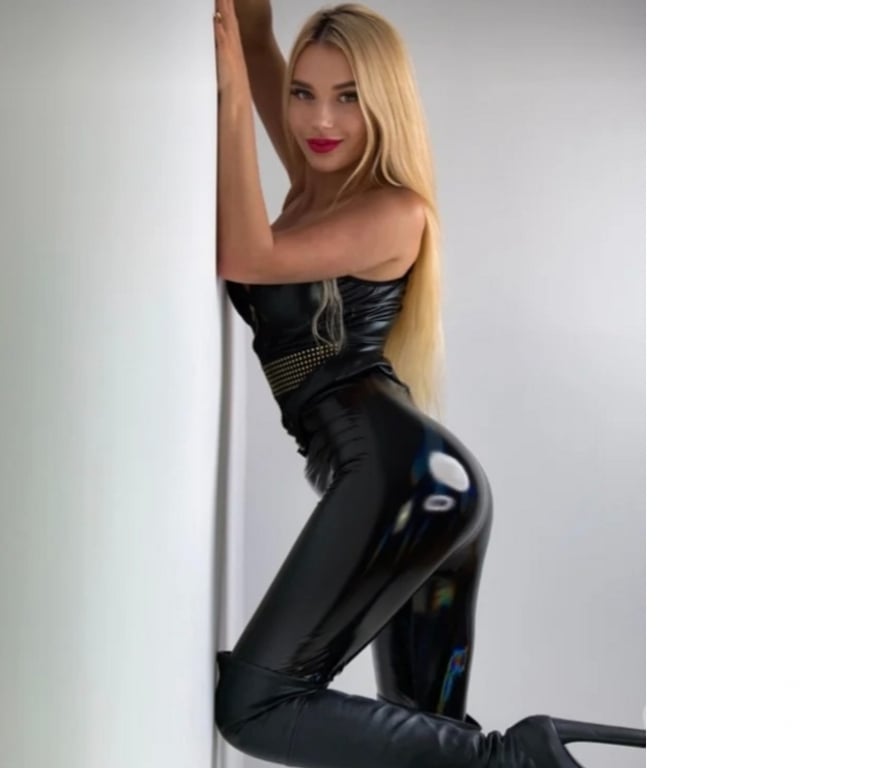 Escorts Essex Colchester - Photos for MISTRESS BIANCA 100%❤️‍🔥🔥