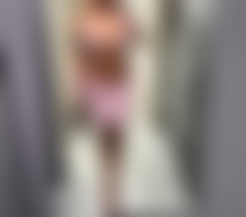 Escorts Cardiff City Centre Cardiff - Photos for Blonde and busty 30 Cardiff Barry Newport