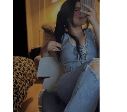 Escort Oxford City Centre Oxford - Photos for Hey I'm Navi and I'm free