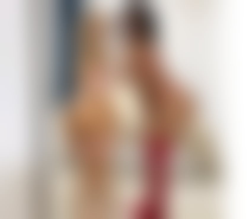 Staines High Street 💖 naughty duo 👅