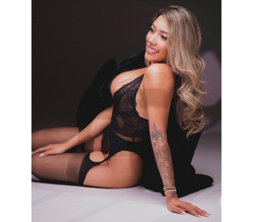 Escorts Oxfordshire Oxford - Photos for 💎 HELENA • OWO • PARTY GIRL 💎 HOT LATINA 🇧🇷