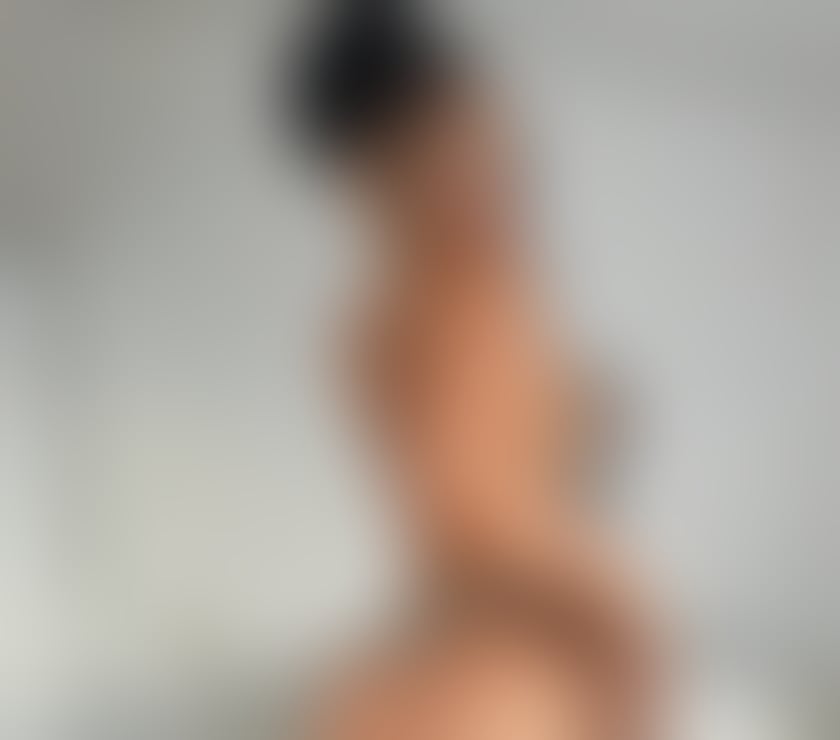 Escorts Surrey Surrey Heath - Photos for Exclusively luiza big butt and loves to party