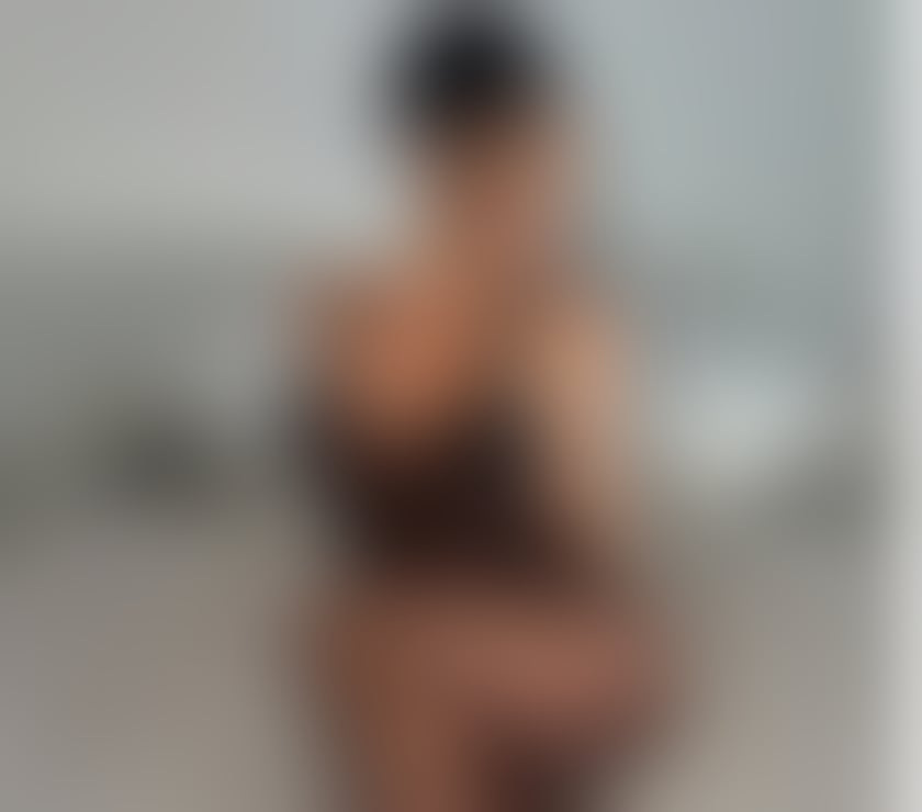 Escorts Surrey Surrey Heath - Photos for Exclusively luiza big butt and loves to party