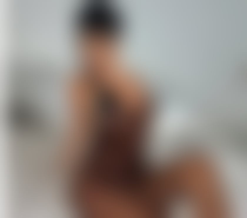 Escorts Camberley Surrey Heath - Photos for Exclusively luiza big butt and loves to party