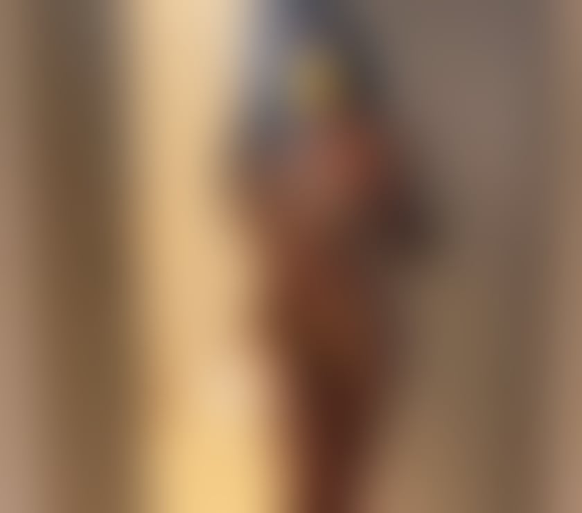  Escorts & Erotic Massage Birmingham Solihull - Photos for Nicole Party Girls