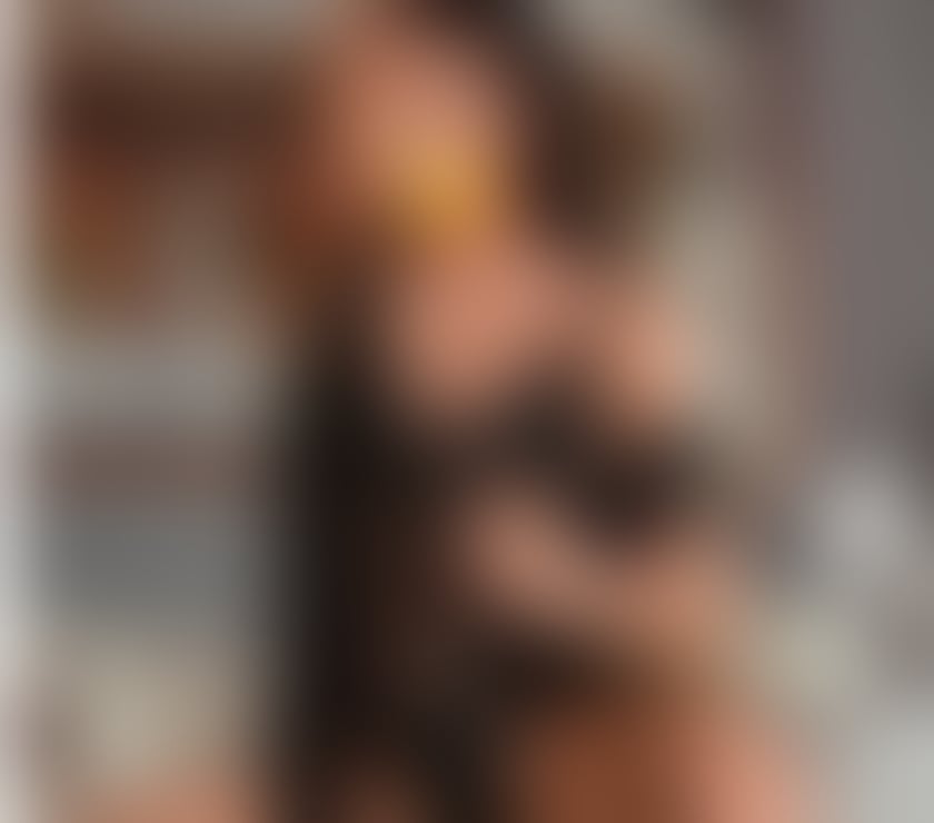  Escorts & Erotic Massage Sutton Coldfield Birmingham - Photos for Nicole Party Girls