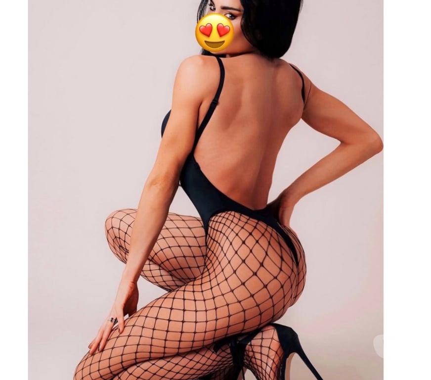 Escorts West Midlands Solihull - Photos for Nicole Party Girls