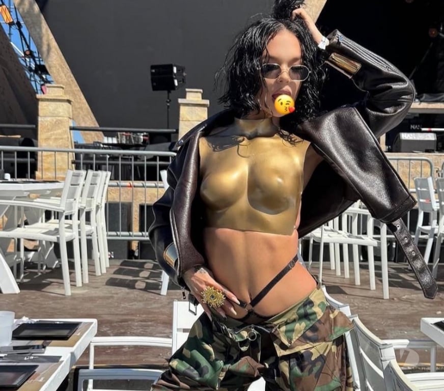 Escorts Merseyside Liverpool - Photos for Nicole Party Girls