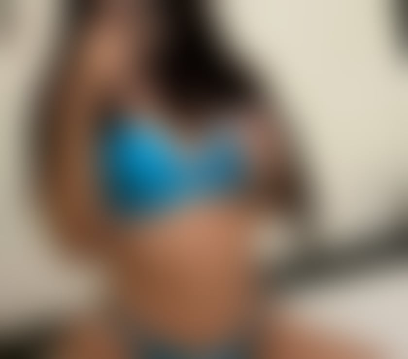 Escort Medway City Estate Medway - Kent - Photos for New in town 🥳🥳🎉 party good service no rush