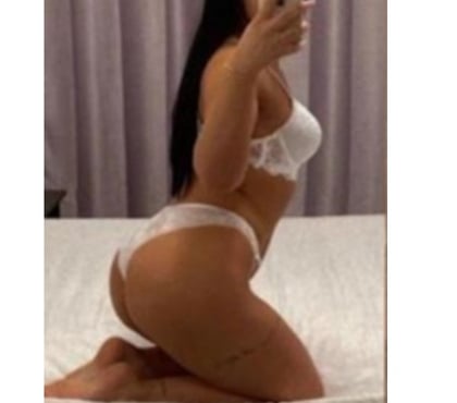 Escorts Rochester Medway - Kent - Photos for New in town 🥳🎉 party good service no rush