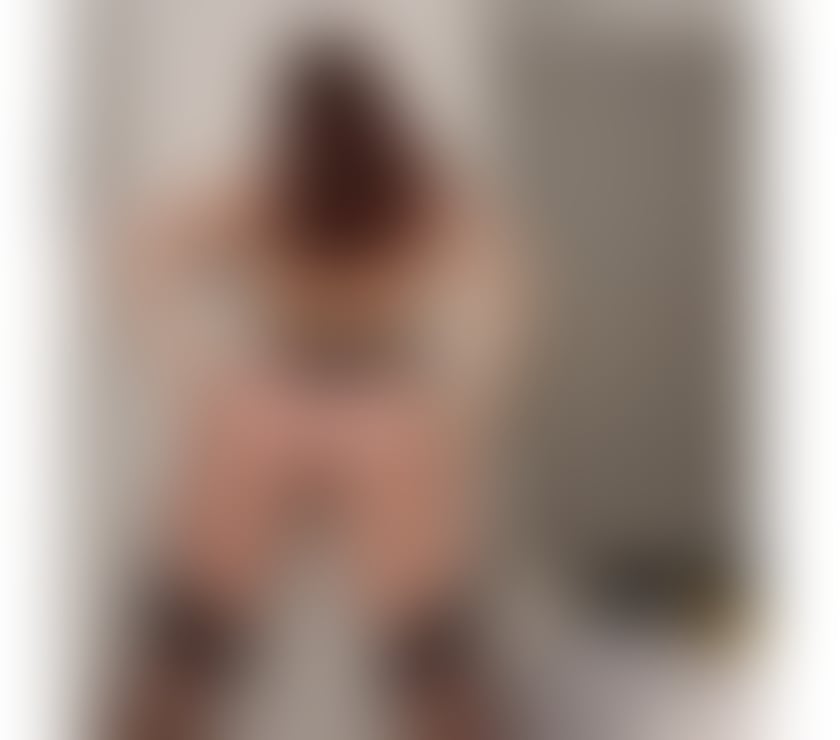 Escorts Gloucestershire South Gloucestershire - Photos for NAUGHTY ENGLISH GFE PSE PARTY IN AND OUT