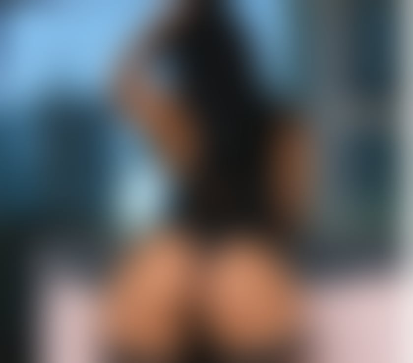 Escorts Wiltshire Swindon - Photos for Only outcall Vicky