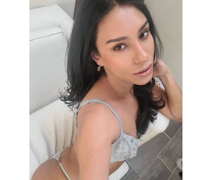 Trans Reading Town Centre Reading - Photos for NEW BRAZILIAN TS IN TONW 9.0 INCHES 🔥🍆