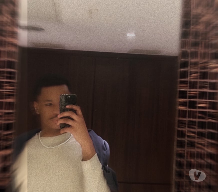  Gay massage South West London Battersea - South West London - Photos for Tall, Smooth & Extremely Attentive 😉