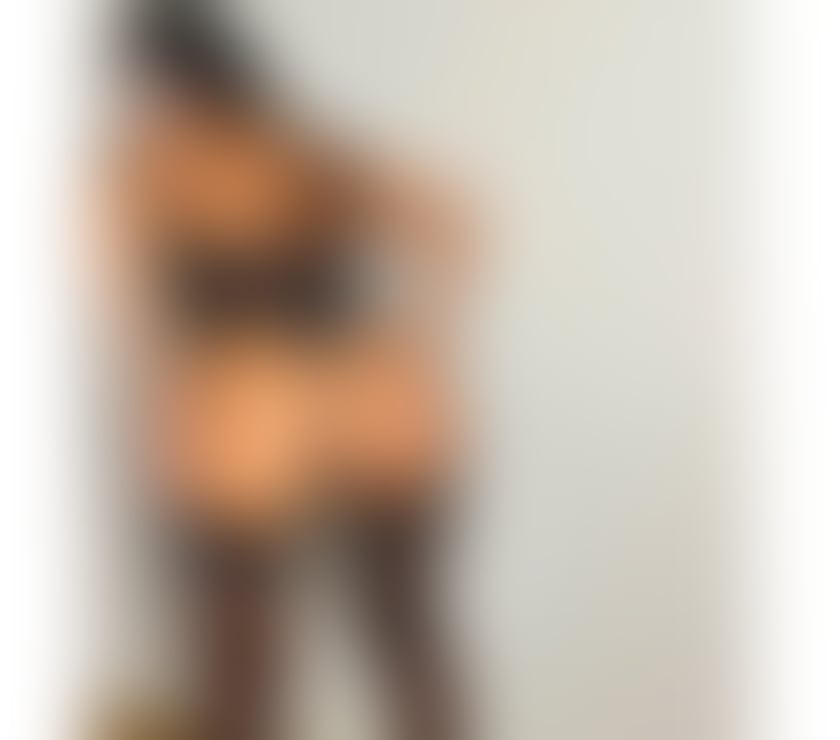 Escorts North West London Kilburn High Road Station - North West London - Photos for Discreet and sweet lady for outcall !!😘