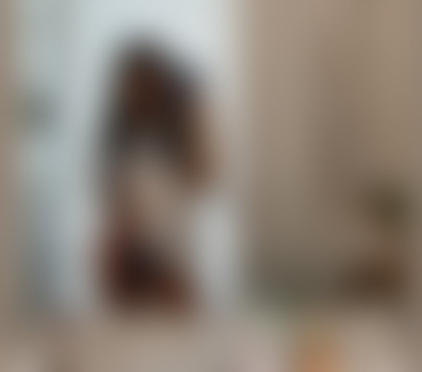 Escorts North West London Kilburn - North West London - Photos for Curvy brunette girl for outcall 😍party girl