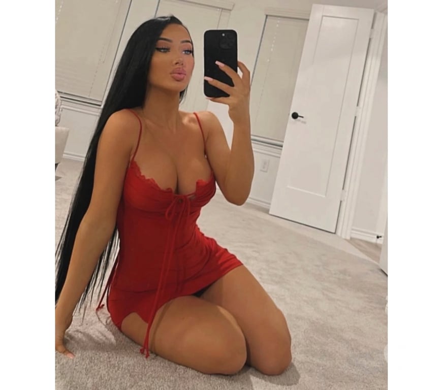 Escorts West Sussex Crawley - Photos for 🤫🛑STOP HERE OUTCALL 🫶HOT SEXY BRUNETTE