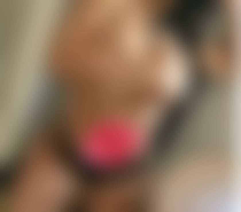  Escorts & Erotic Massage Grimsby North East Lincolnshire - Photos for CAROLINE BIG BOOBS