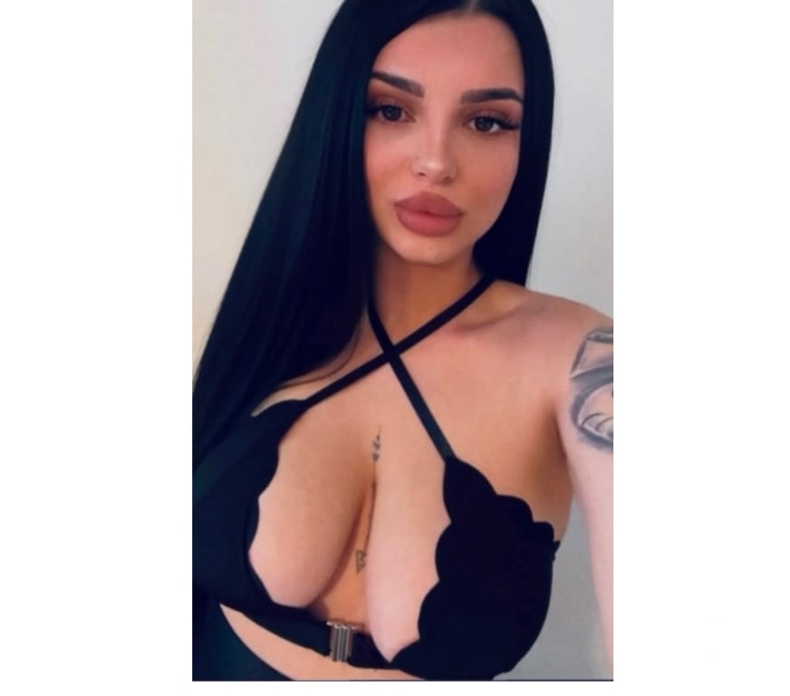 Escorts West Sussex Crawley - Photos for 🖤❌Alexia❤️NEW🎉Party QUEEN🖤