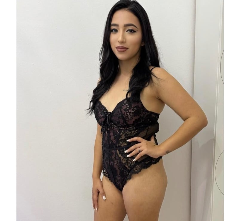  Escorts & Erotic Massage Milton Keynes City Centre Milton Keynes - Photos for ANTONIA 🥰BOOK FOR CRAZY PARTY 🥳