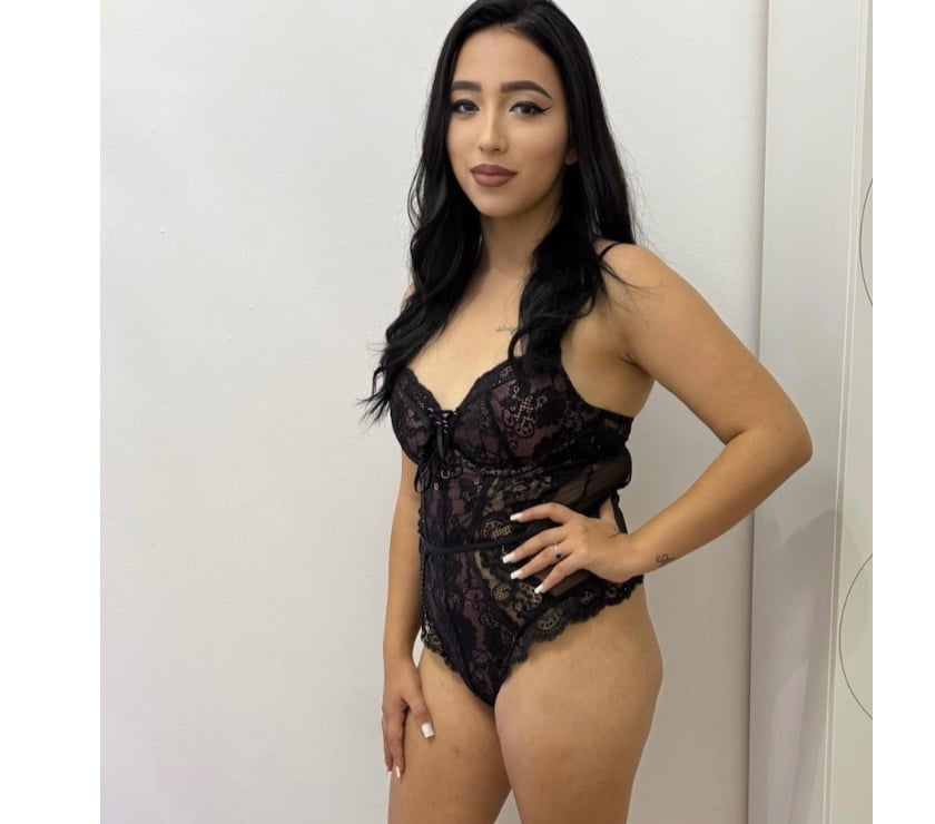  Escorts & Erotic Massage Milton Keynes City Centre Milton Keynes - Photos for ANTONIA 🥰BOOK FOR CRAZY PARTY 🥳