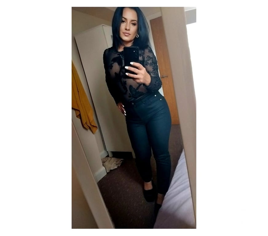 Escorts East London Walthamstow Central Station - East London - Photos for ✨ Petite, delicate & naturally sexy… 07448363283