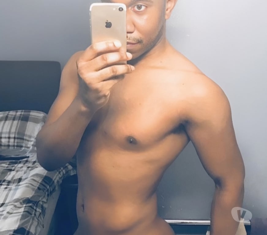  Gay massage North West London Golders Green - North West London - Photos for Bi Student Hung Outcall Evening