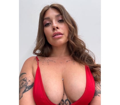 Escorts Pitsea Basildon - Photos for 🦋JULLY BRAZILIAN 🇧🇷 PARTY GIRL