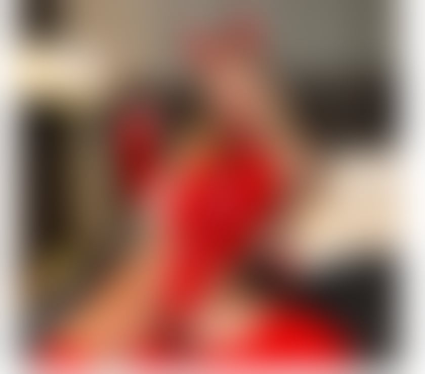  Escorts Swansea City Centre Swansea - Wales - Photos for Julia New Girl 🩷📍Latina Blonde❤️‍🔥