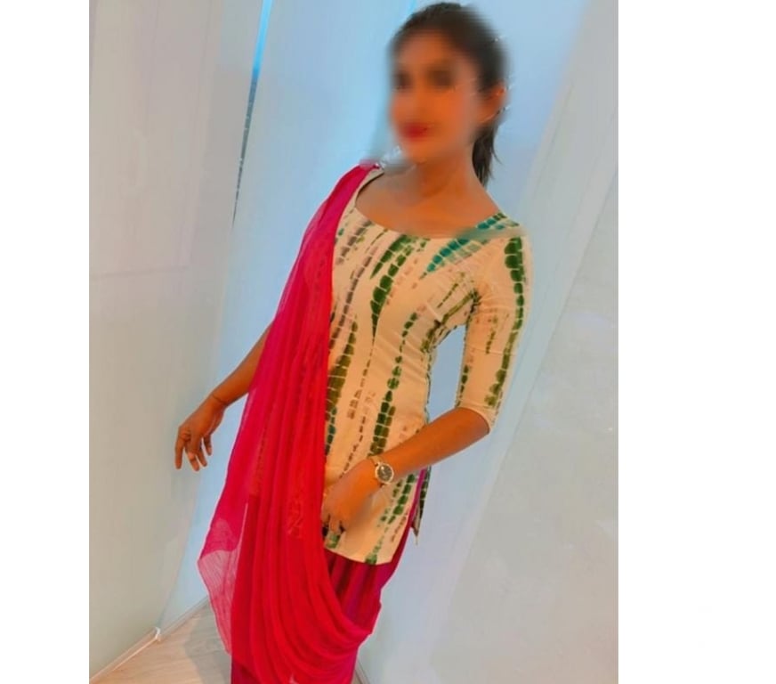 Escorts Nottinghamshire Nottingham - Photos for HARINI TAMIL GIRL NEW TO TOWN NOTTINGHAM 🍫🥰👄