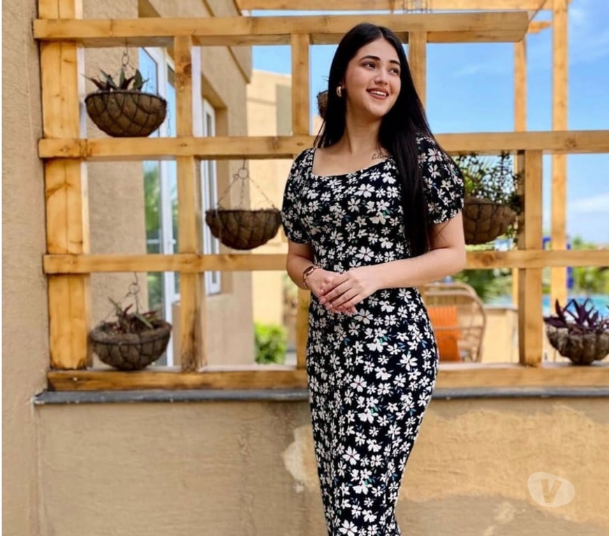 Escorts Leicestershire Leicester - Photos for Graceful Punjabi Beauty with Royal charm