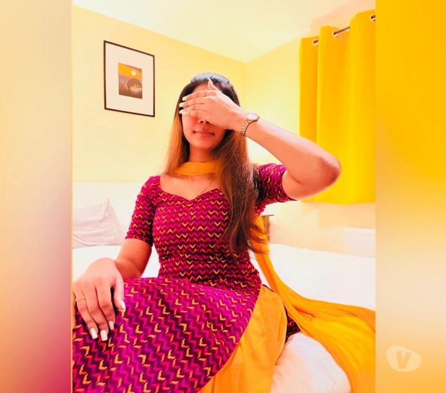 Escorts West Midlands Birmingham - Photos for Indian Tamil Girl HIRANYA New in Birmingham