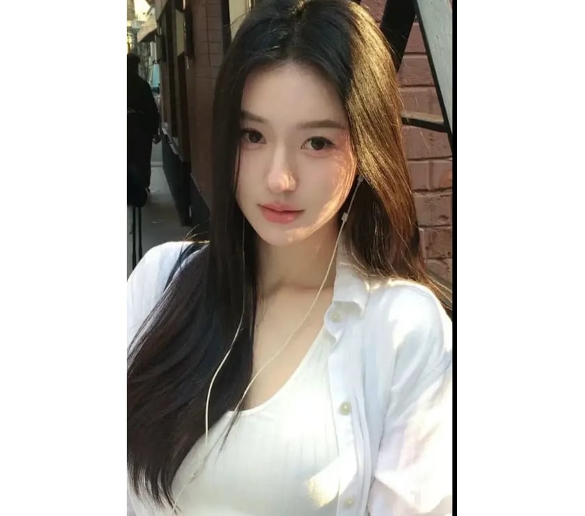 Escorts Merseyside Wirral - Photos for 🌟 Elite Companion · Confidential & Elegant 🌟